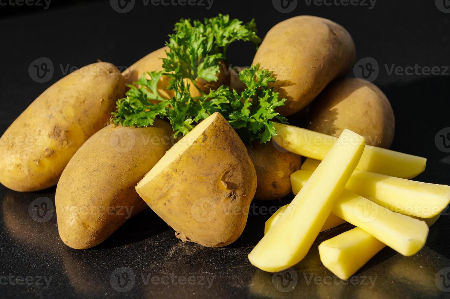 tysk potatis direkt efter skörd foto