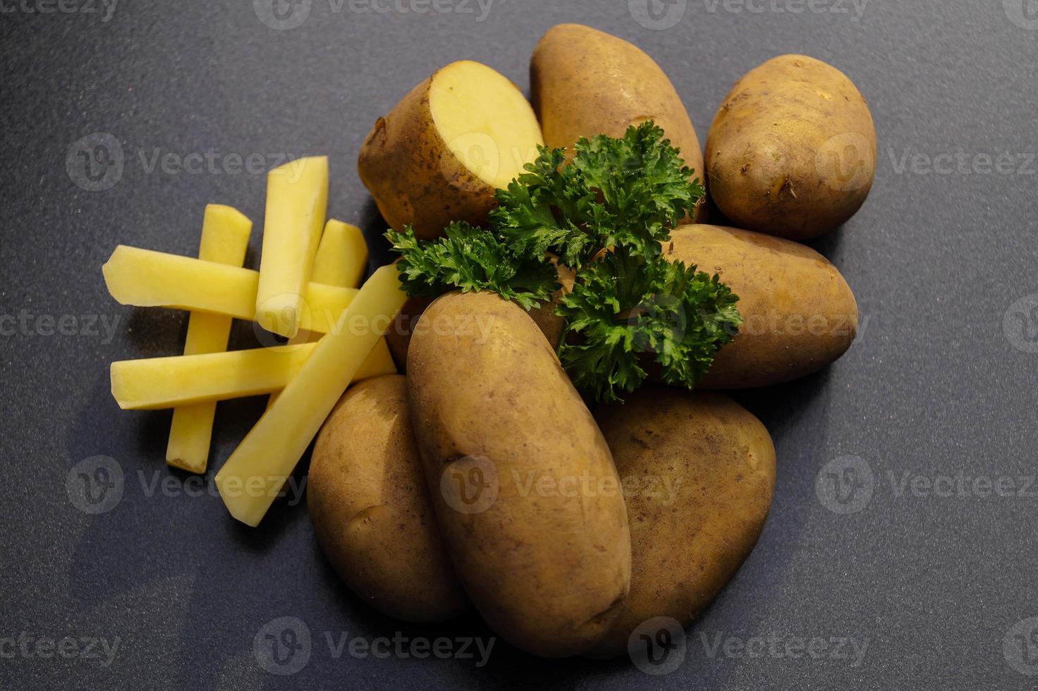 tysk potatis direkt efter skörd foto