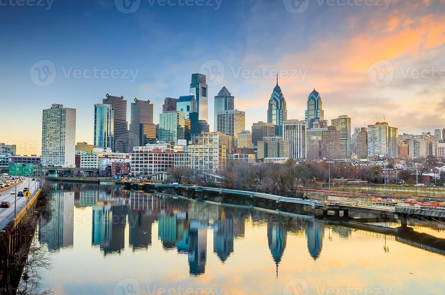 downtown skyline i Philadelphia, Pennsylvania USA foto