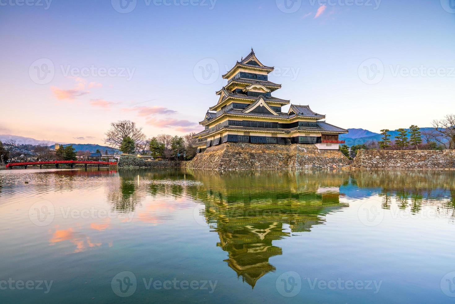 matsumoto slott i japan foto