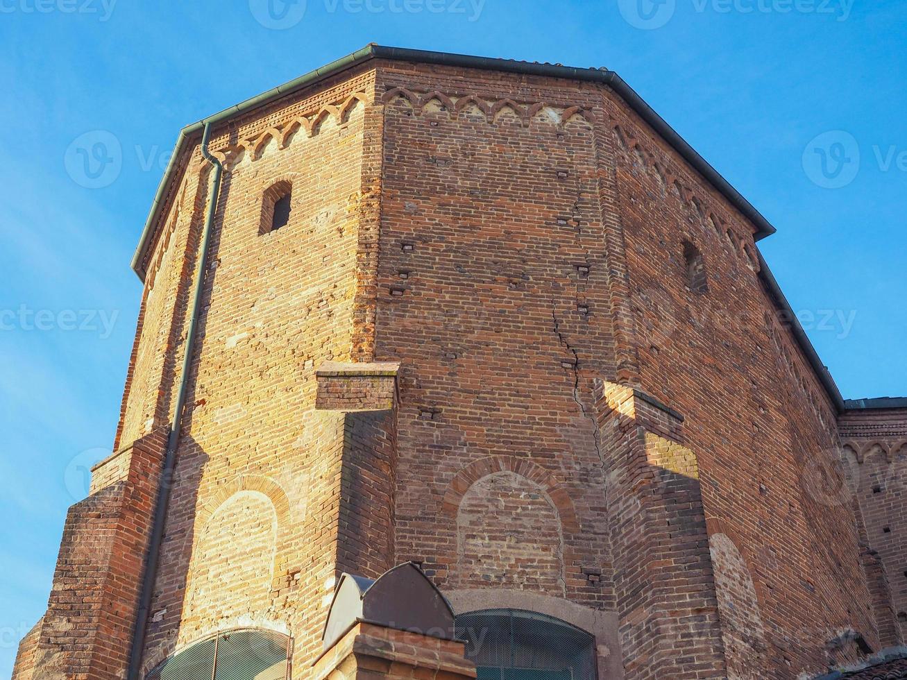 San Domenico kyrka i Chieri foto