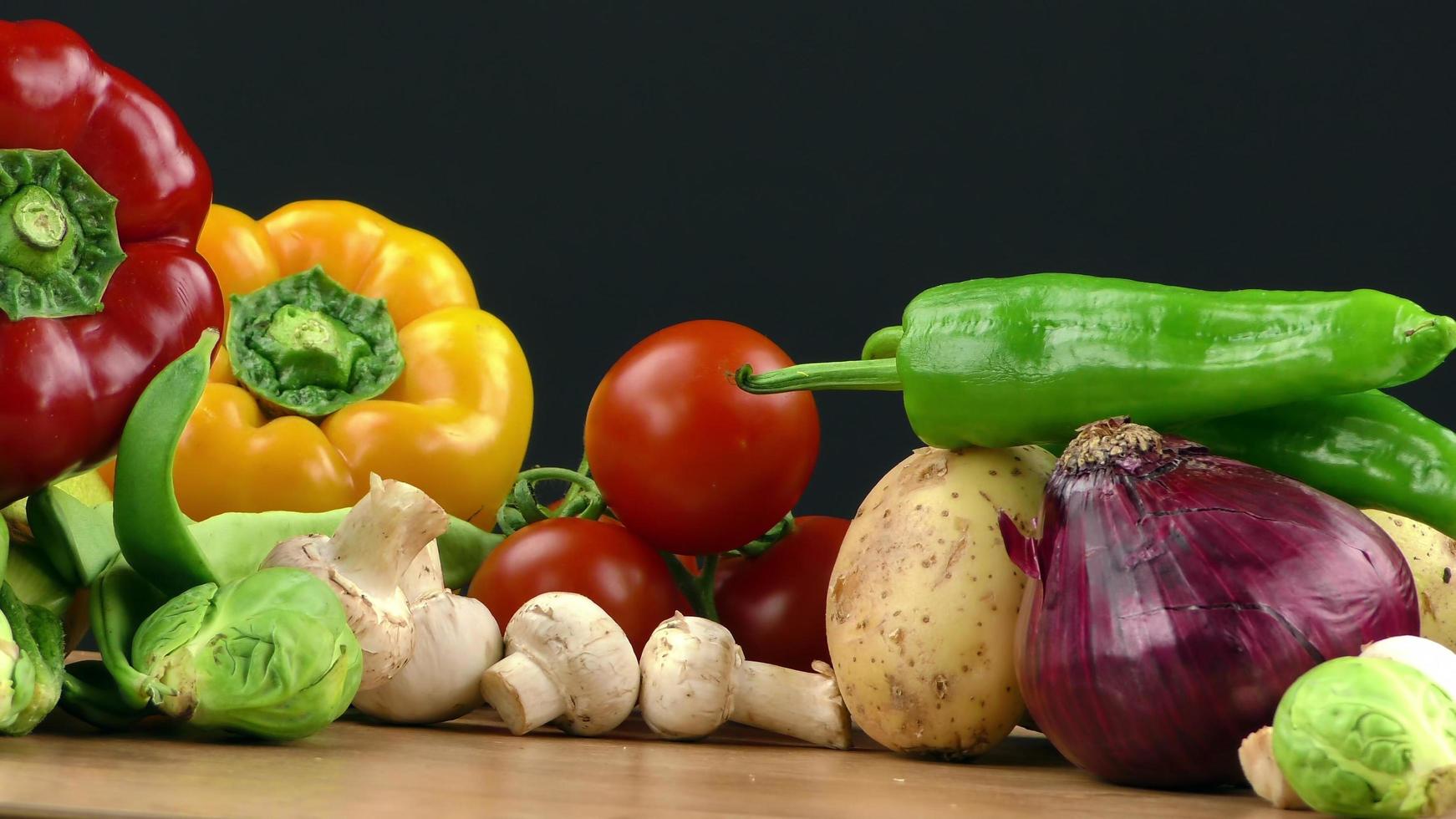 blandning av hälsosam ekologisk grönsak foto