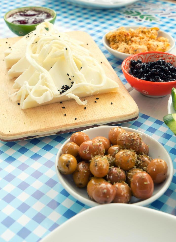 turkiskt traditionellt frukostbord foto