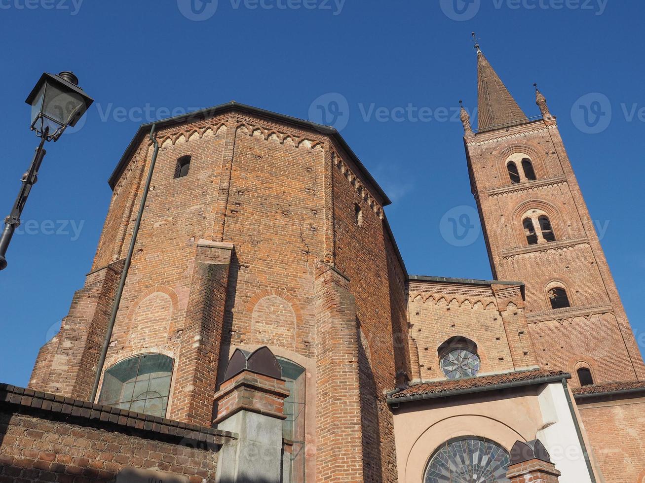 San Domenico kyrka i Chieri foto