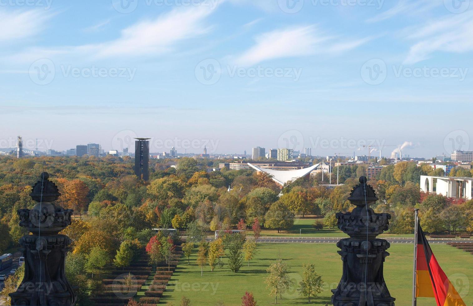 flygfoto över berlin foto