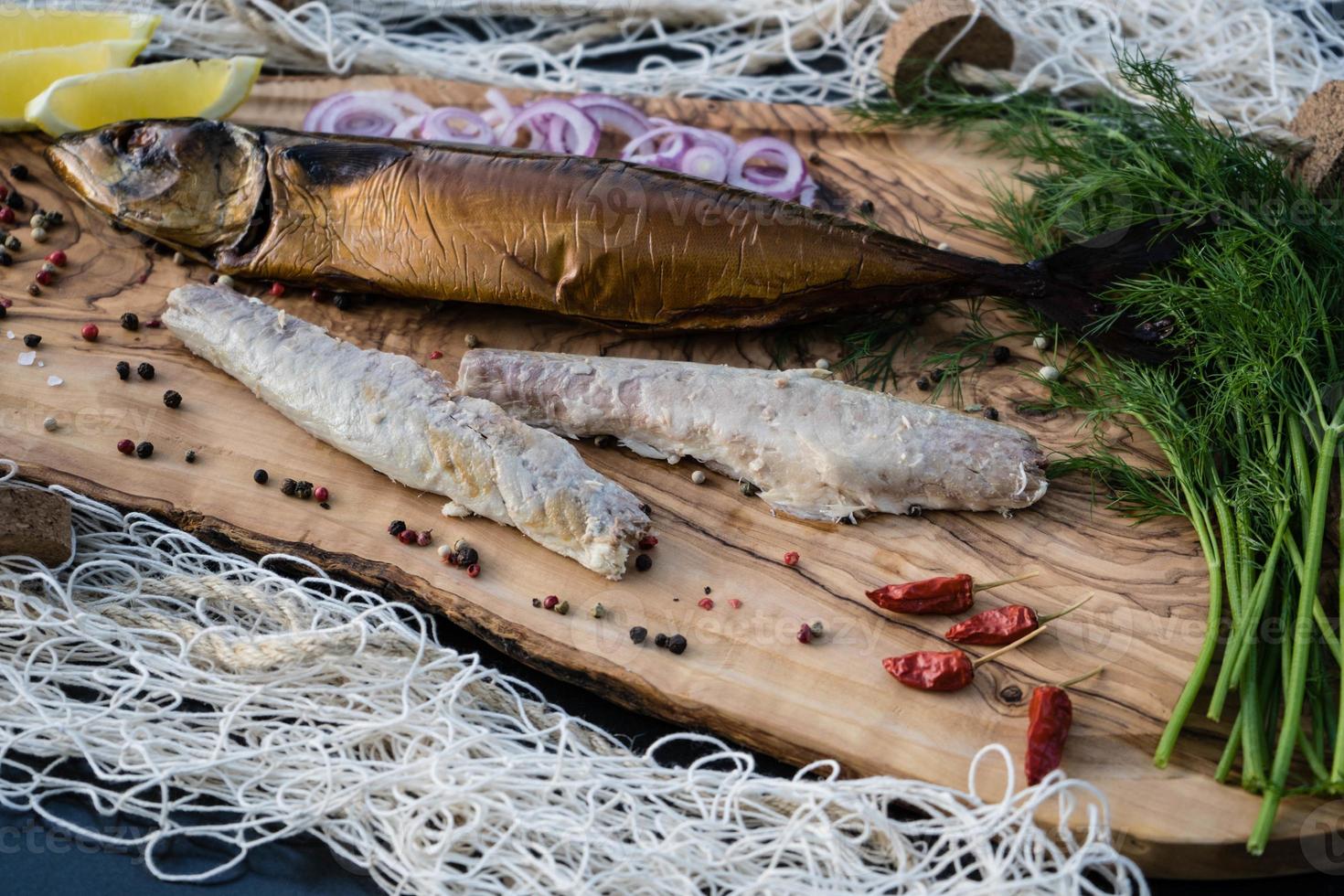 rökt fisk olika kanapéer foto