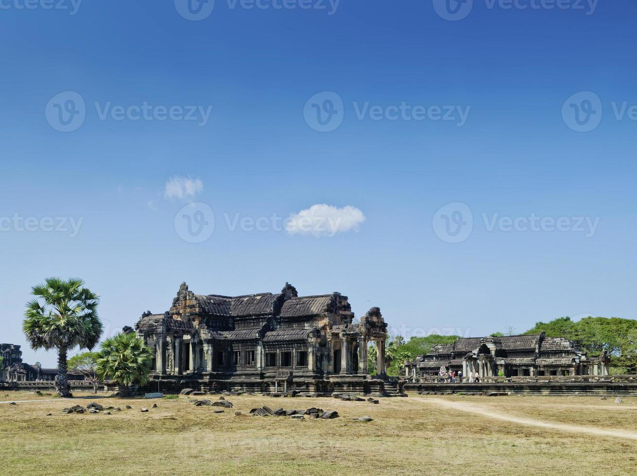 angkor wat berömda buddhistiska gamla landmärke tempelruiner detalj nära siem skörd kambodja foto