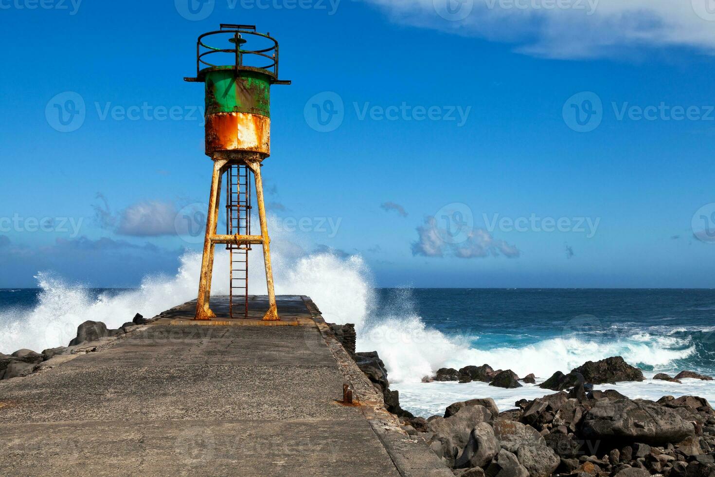 de fyr av helgon pierre de la återförening foto