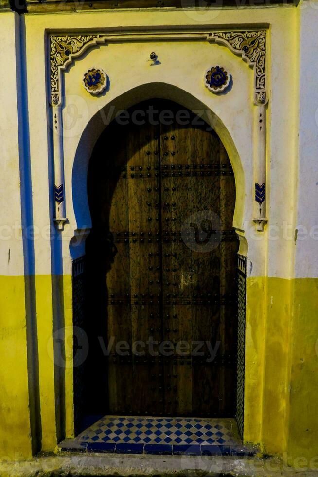 en marockansk dörr foto