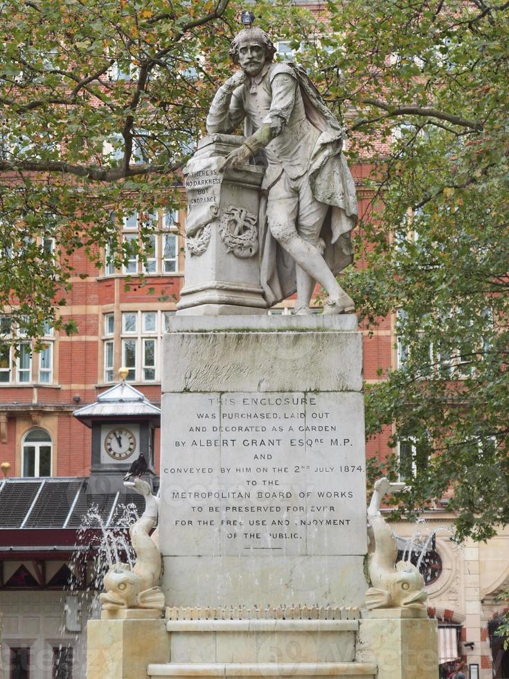 shakespeare staty i london foto