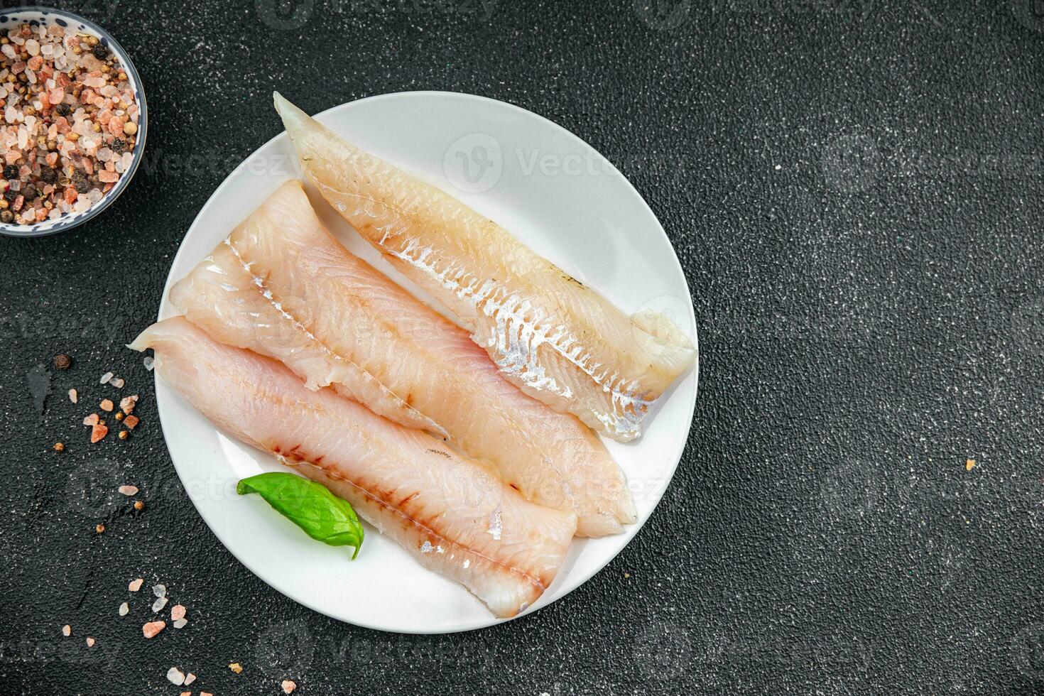 blå vitling fisk filea färsk skaldjur utsökt friska äter pescetarian matlagning aptitretare måltid mat mellanmål på de tabell kopia Plats mat bakgrund rustik topp se foto