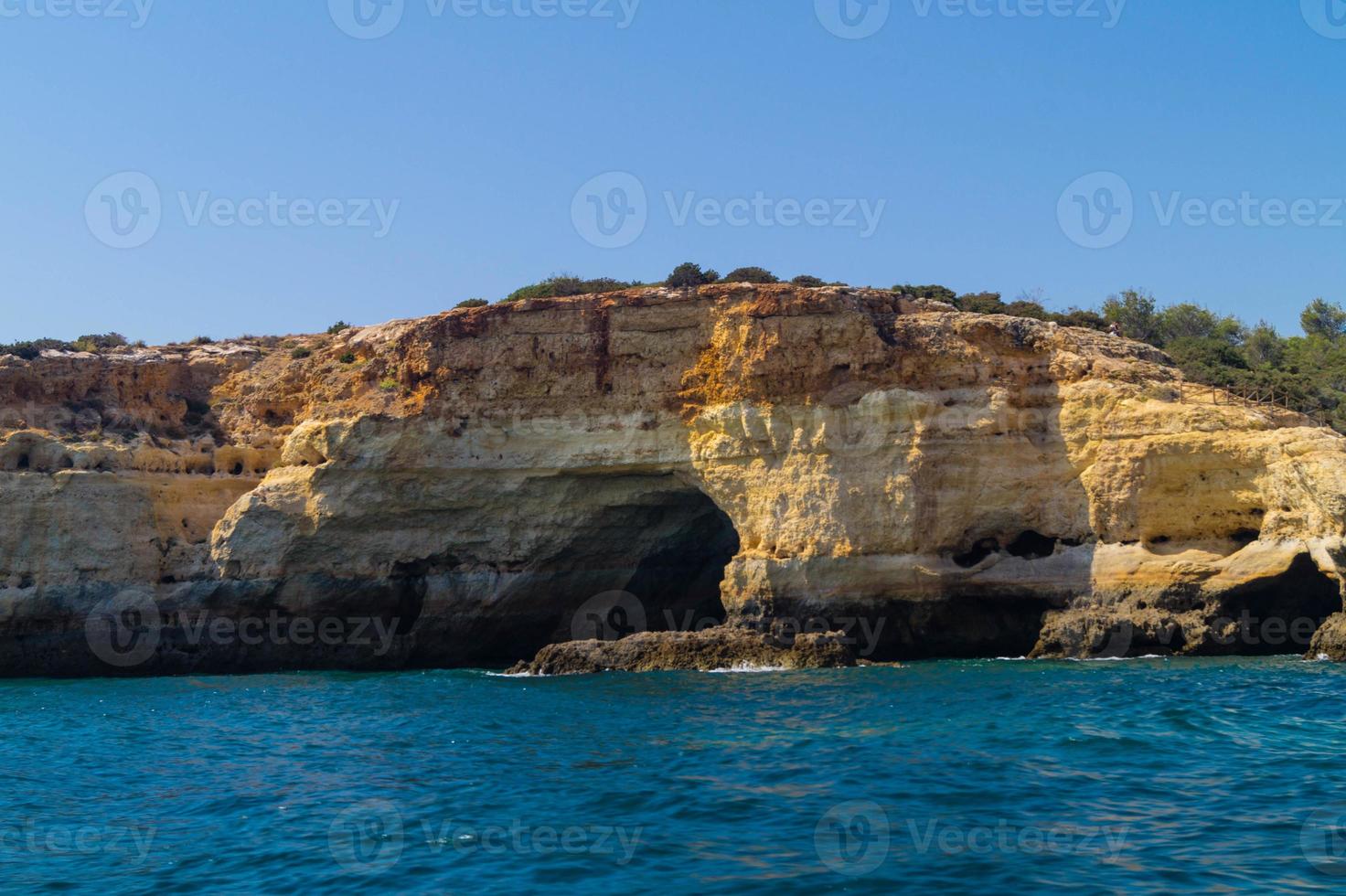 kusten i algarve portugal foto