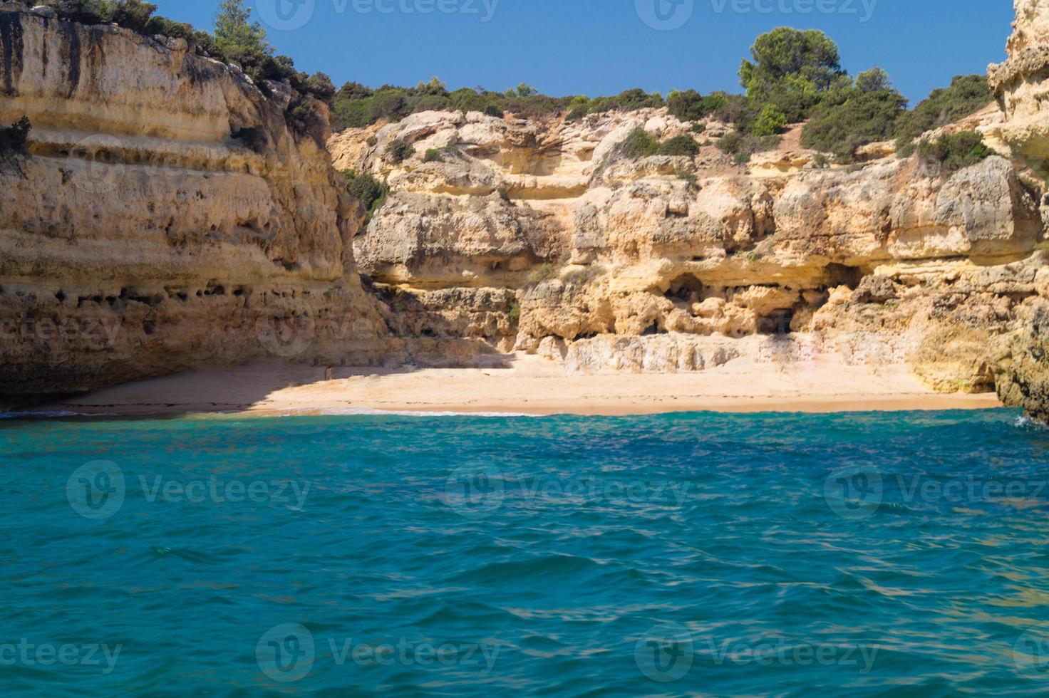 kusten i algarve portugal foto