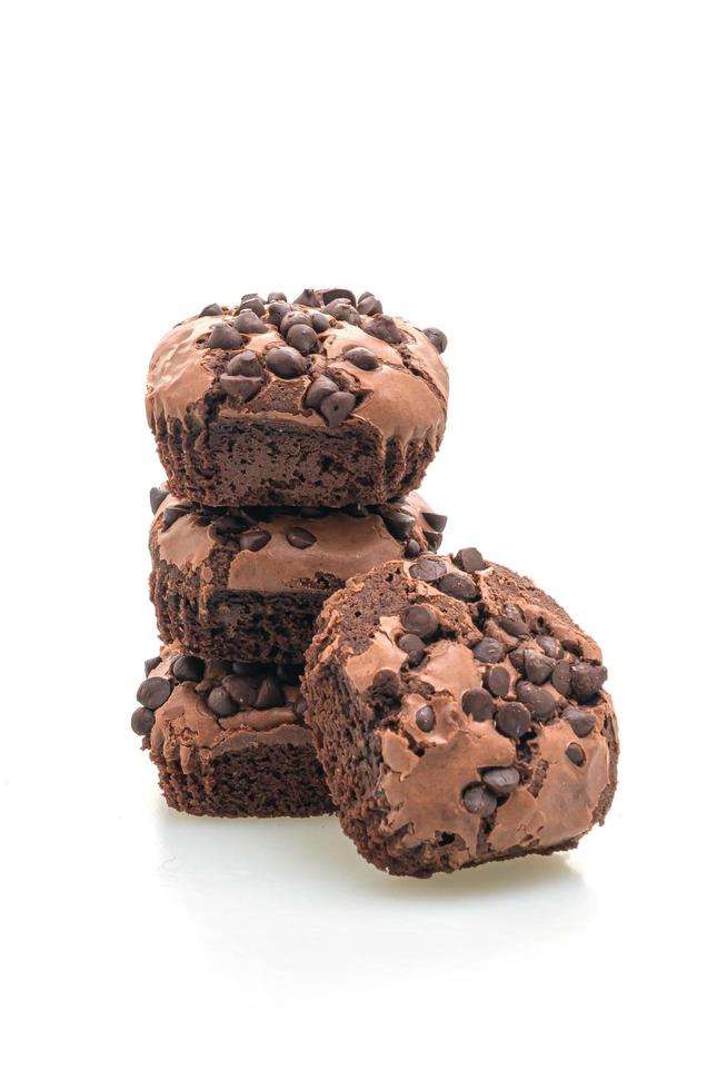 mörk choklad brownies toppad av chokladflis foto