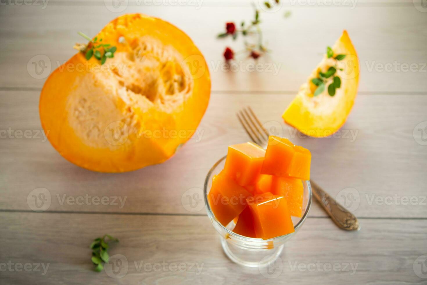 beredd ljuv pumpa marmelad. höst recept. foto