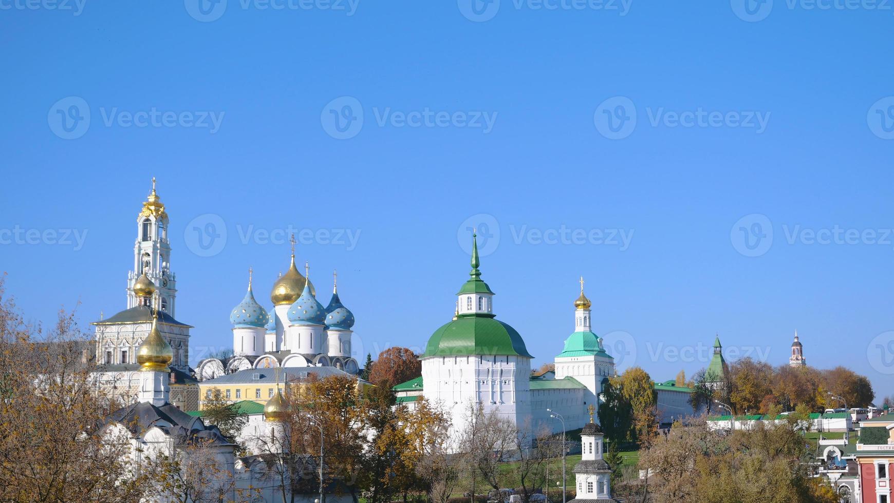 treenigheten sergius lavra i sergiev posad i moskva, ryssland foto