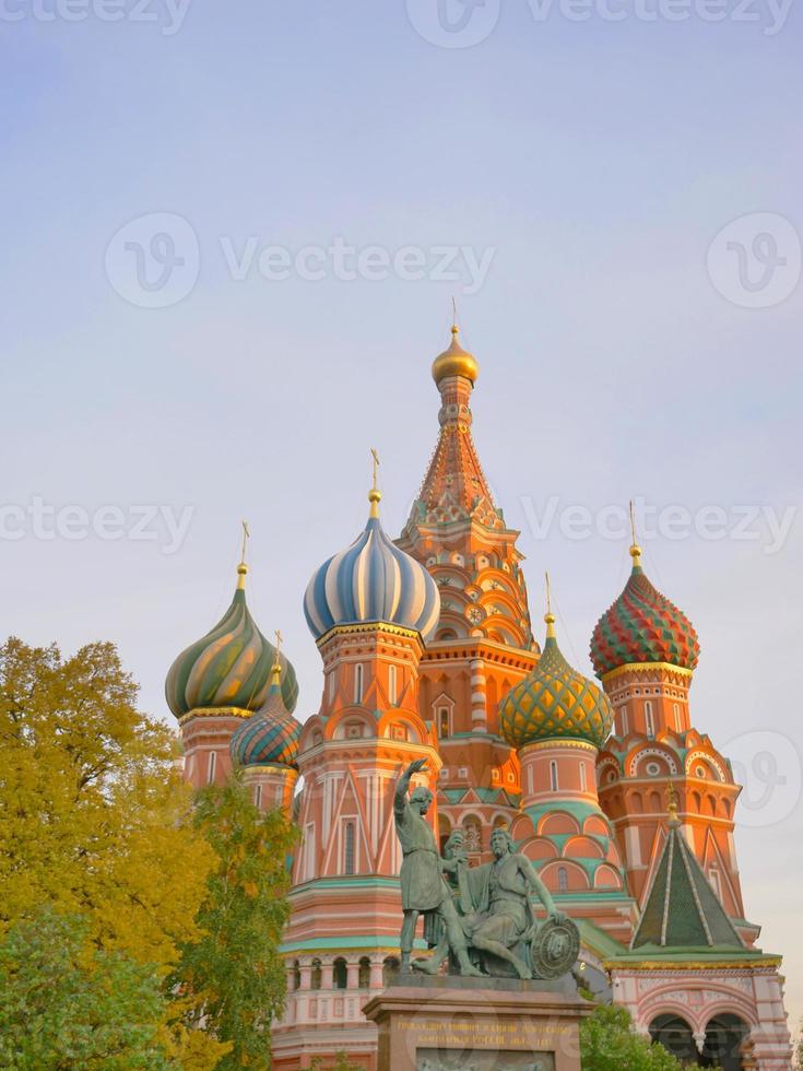 st. basilikakatedralen i det röda torget i Moskva, Kreml, Ryssland foto