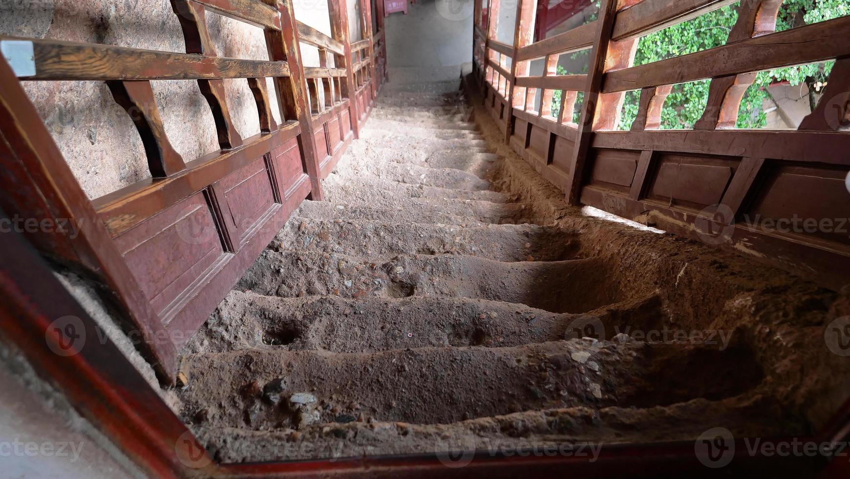 maijishan grotta-tempel komplex stege i tianshui stad, Gansu Kina foto