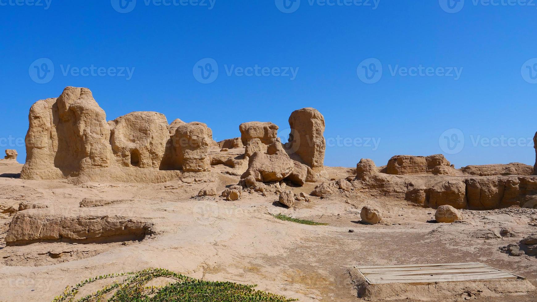 ruinerna av jiaohe som ligger i Xinjiang -provinsen Kina. foto