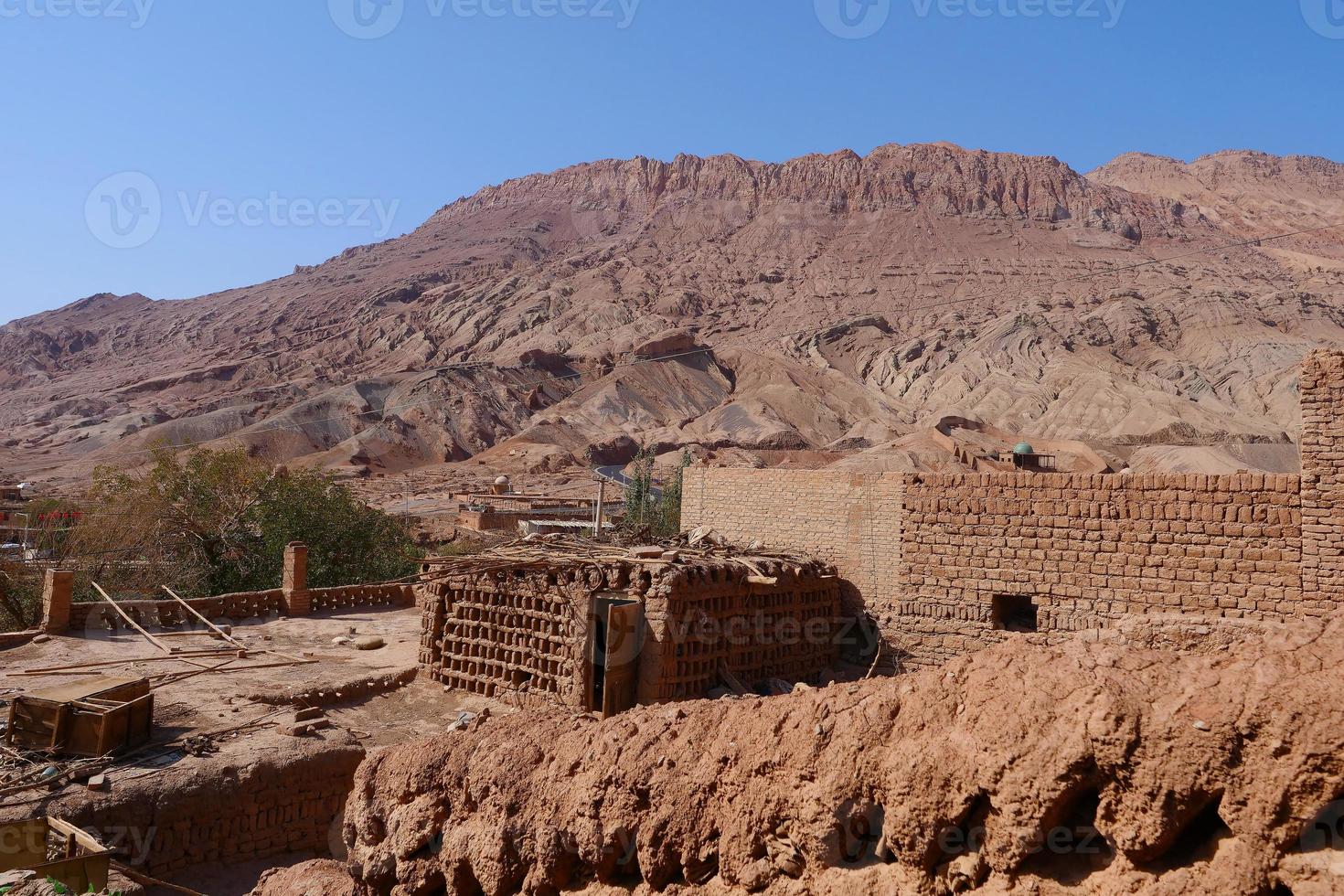 gammalt hus i tuyoq byn dalen inturpan xinjiang provinsen Kina. foto