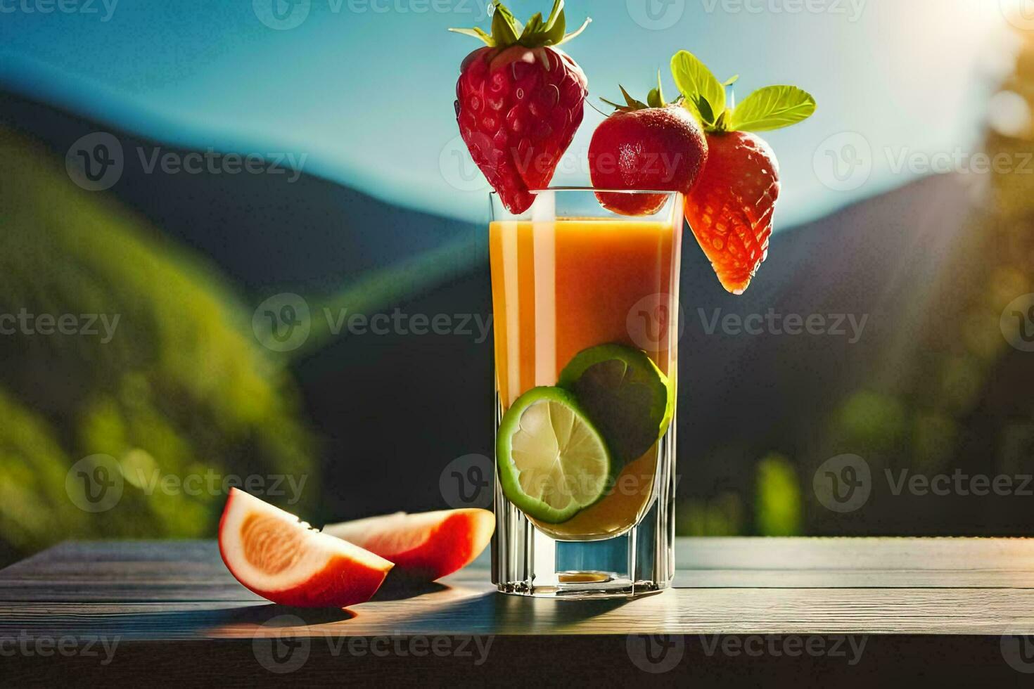 en glas av juice med jordgubbar och limefrukter. ai-genererad foto
