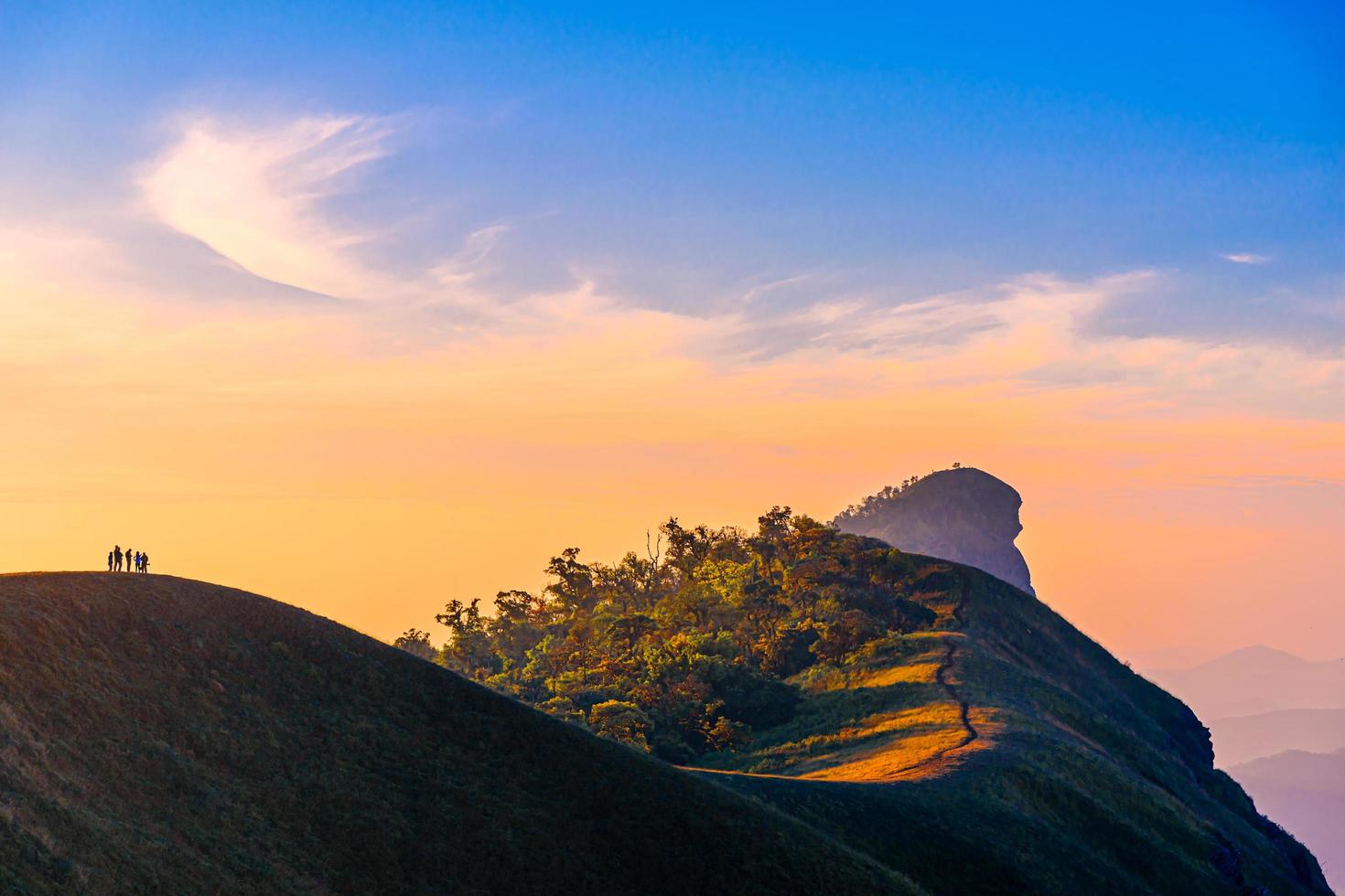 landskap på morgonen på mon chong -berget, Chiang Mai, Thailand. foto