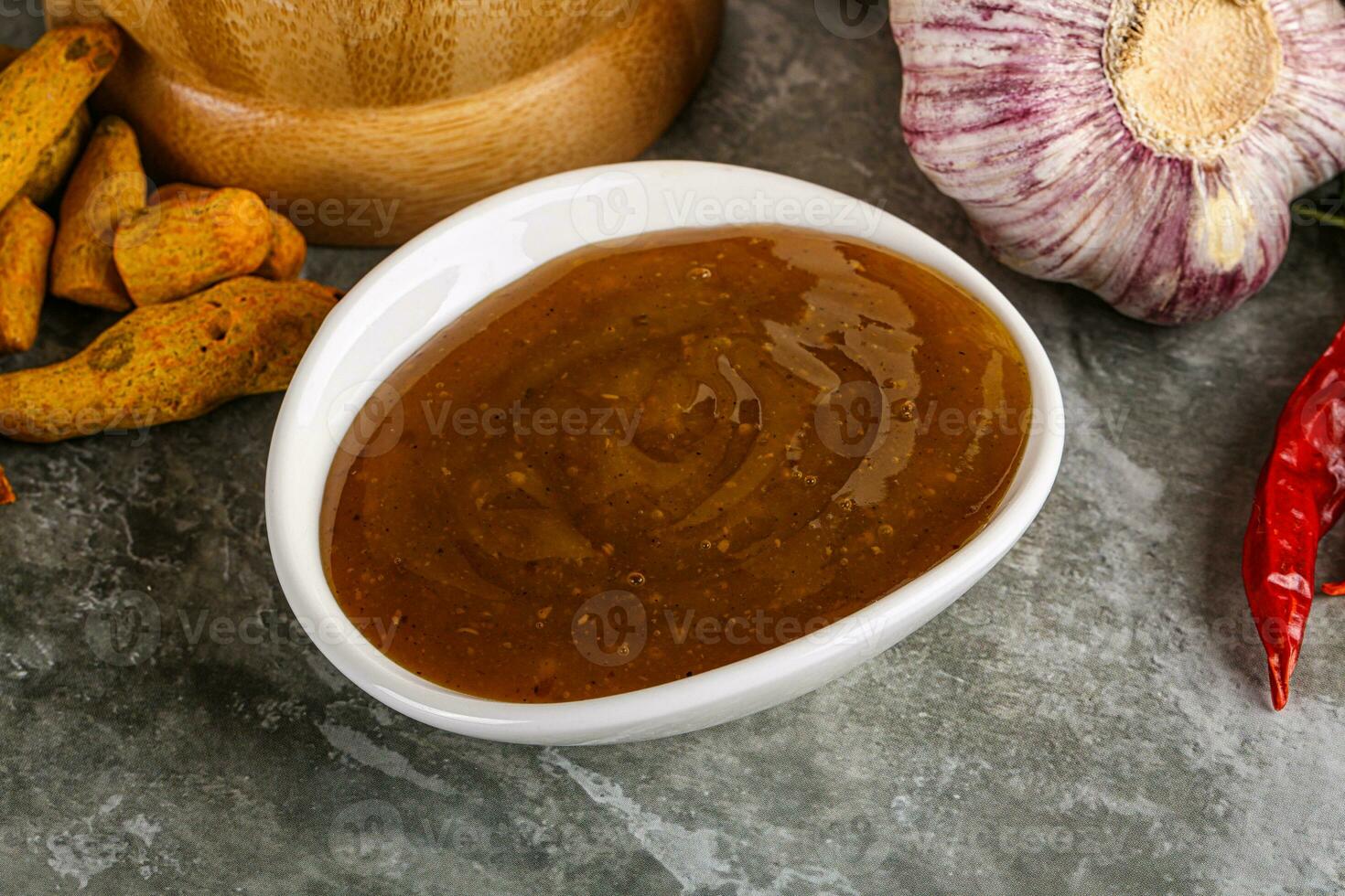 indisk curry sås i de skål foto