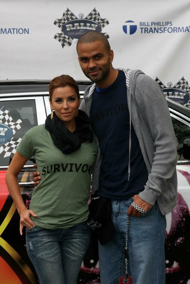 los angeles, okt 23 - eva longoria-parker, tony parker på de samling för barn med cancer asätare jaga 2010 på roosevelt hotell på oktober 23, 2010 i los angeles, ca foto