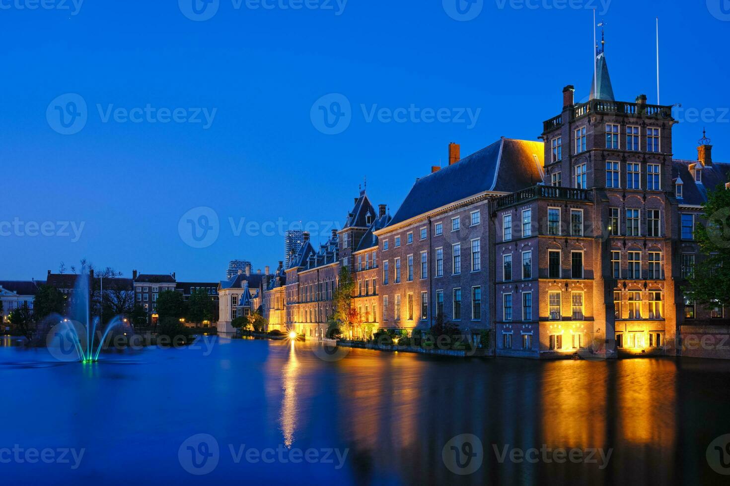 hofvijver sjö och binnenhof , de haag foto