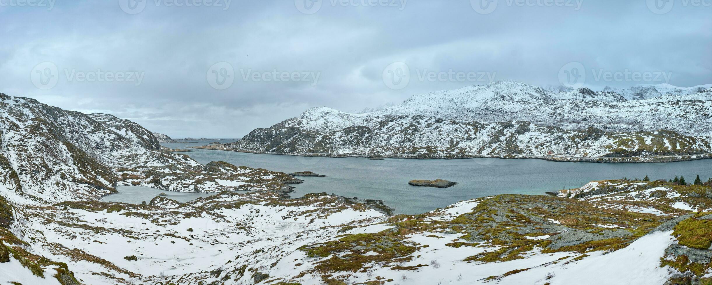 panorama av norska fjord, lofoten öar, Norge foto