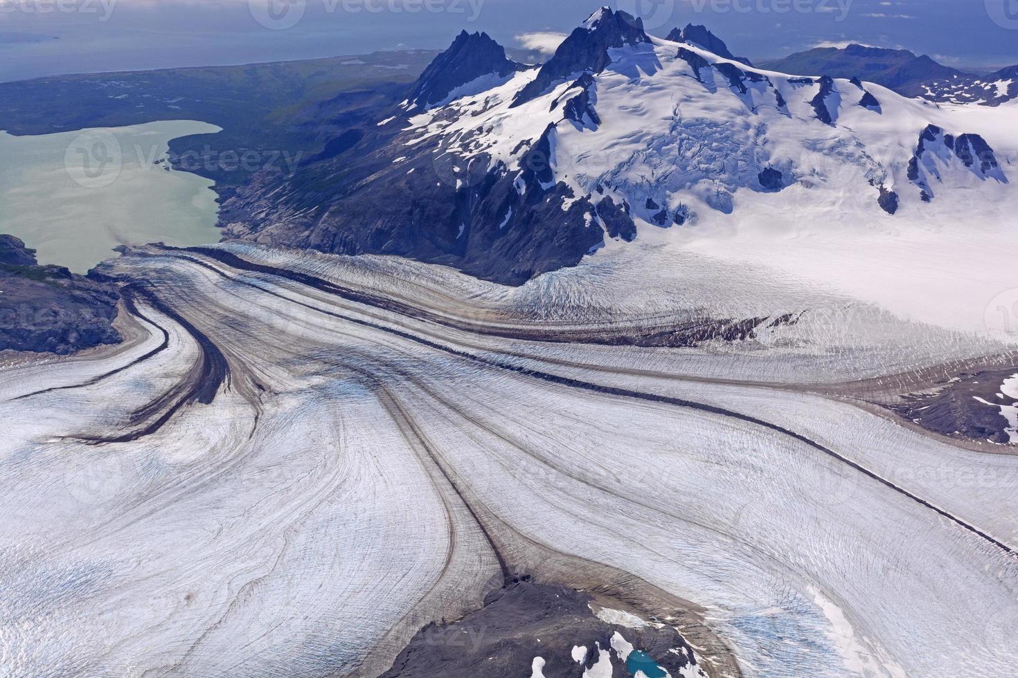 glaciären på väg nerför foto