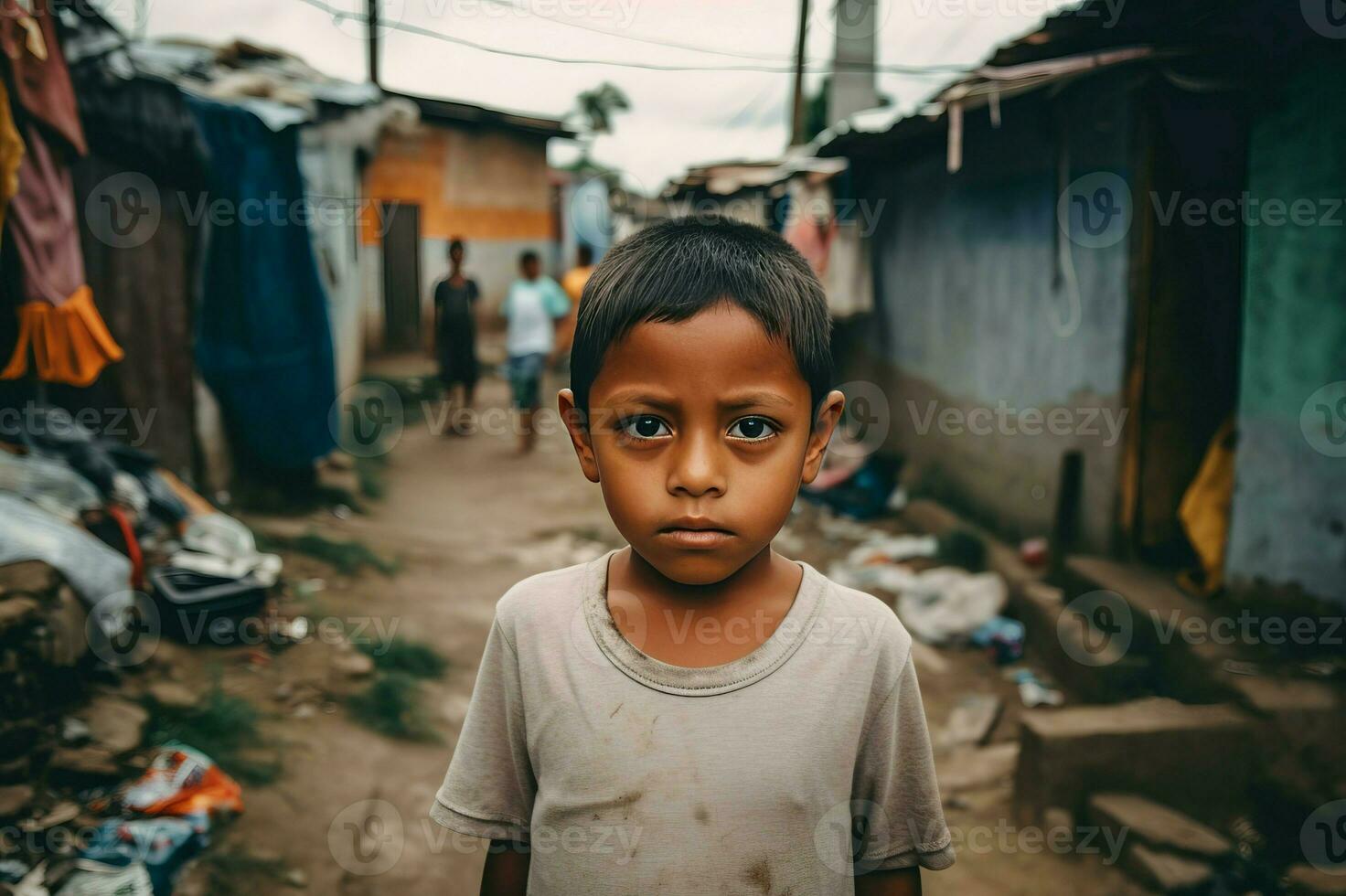 liten pojke stående i fattig grannskap. generera ai foto
