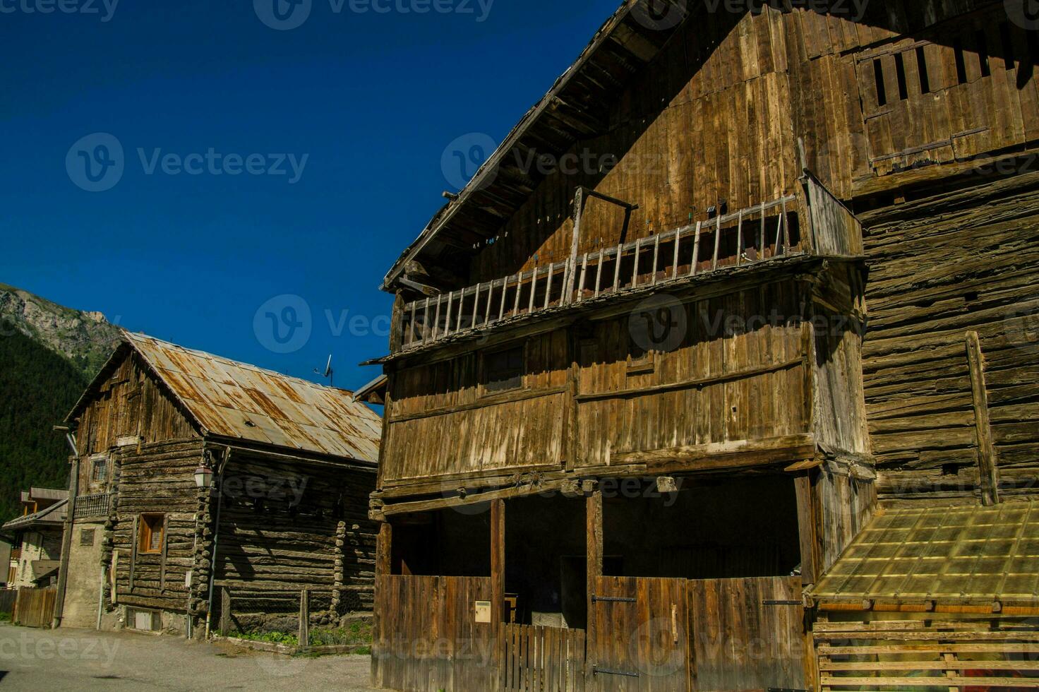 ceillac queyras i hautes alpes i Frankrike foto