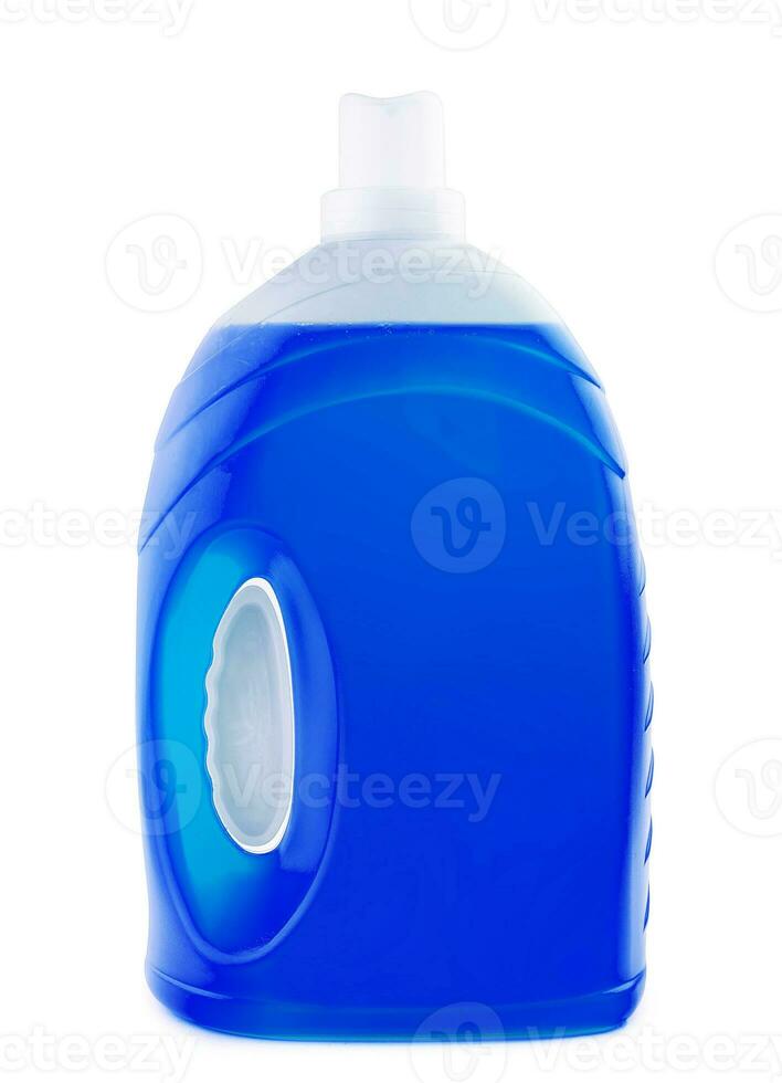 plast rena flaska full med blå rengöringsmedel foto
