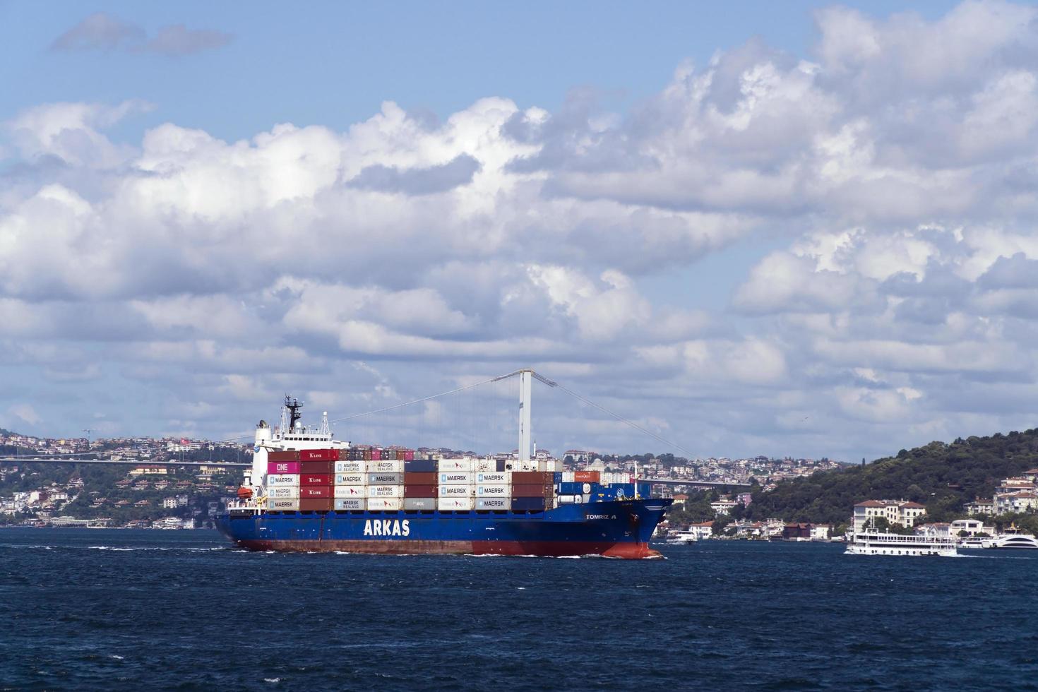 istanbul, Turkiet - 04 augusti 2019 - arkas tomriz containerfartyg foto