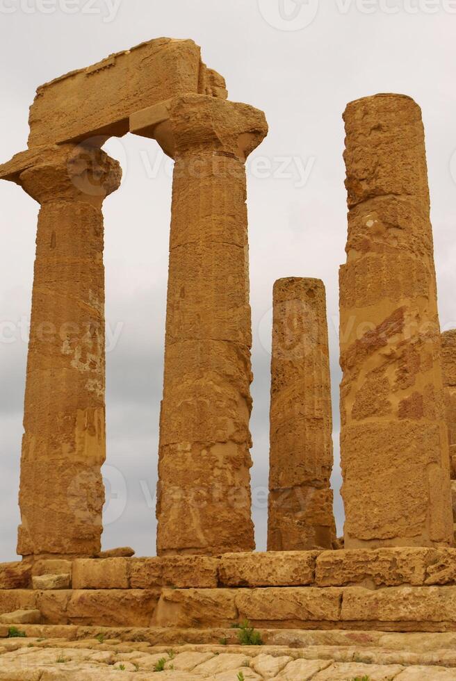 de ruiner av tempel av concordia, dalen av tempel, agrigento, Sicilien, Italien foto