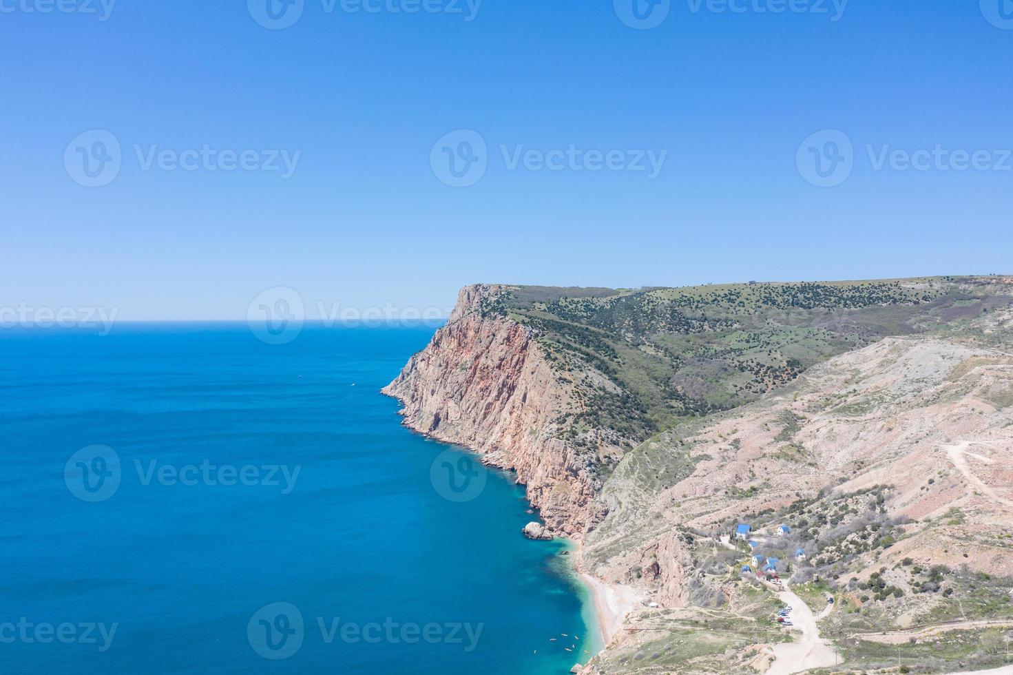 havslandskap med utsikt cape balaklavsky, krim foto