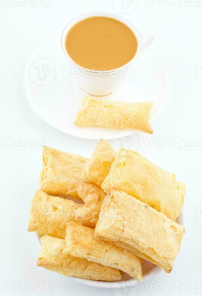 indisk te tid frukost khari på vit bakgrund foto