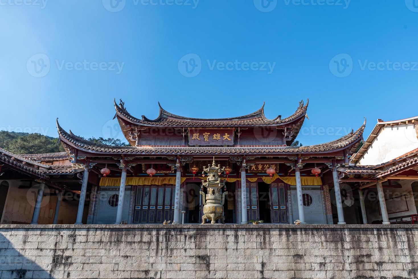 lokal struktur av kinesiska traditionella buddhistiska tempel foto
