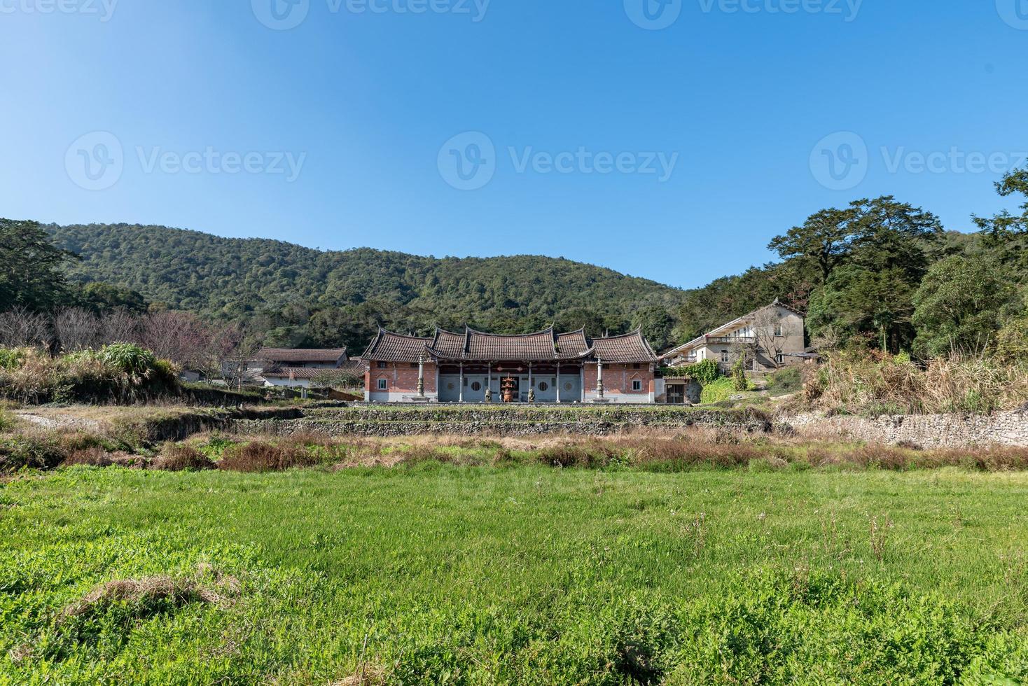 det övergripande utseendet på kinesiska traditionella buddhistiska tempel foto