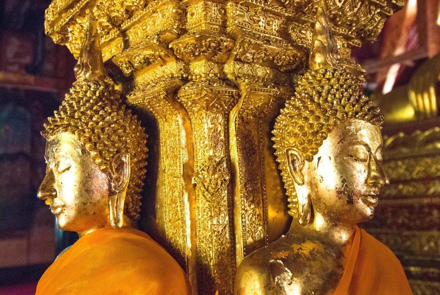 gyllene buddha, thailand foto