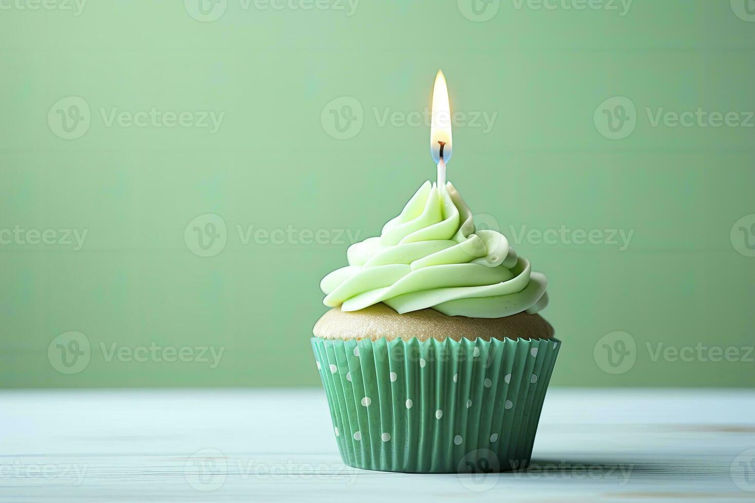 ai genererad Lycklig födelsedag muffin med ljus. ai genererad foto