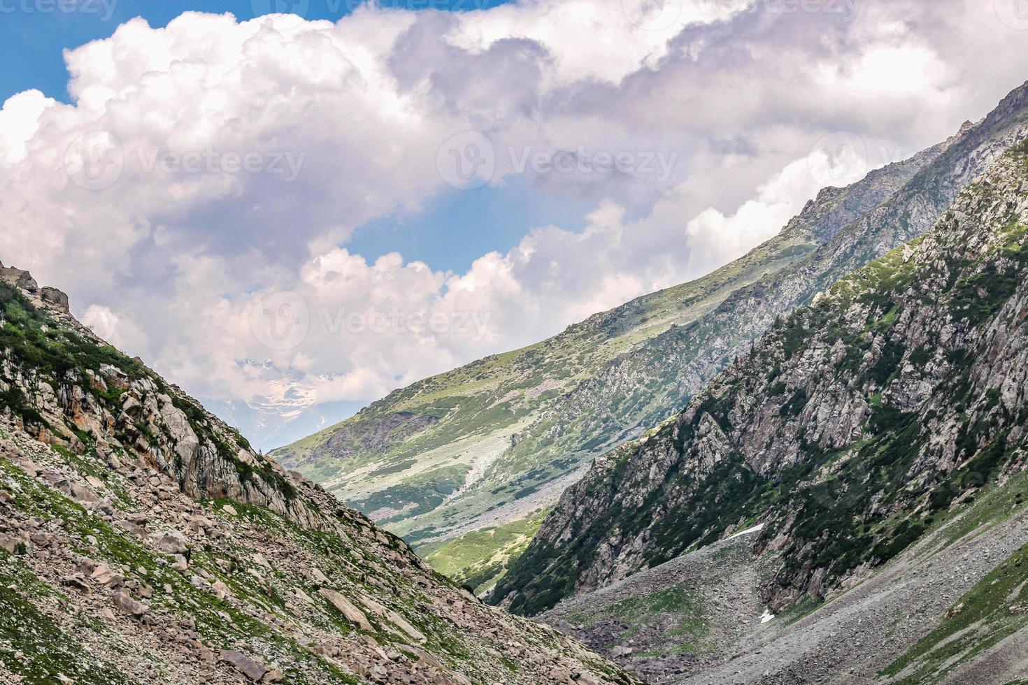 kumrat dalen vackert landskap bergsutsikt foto