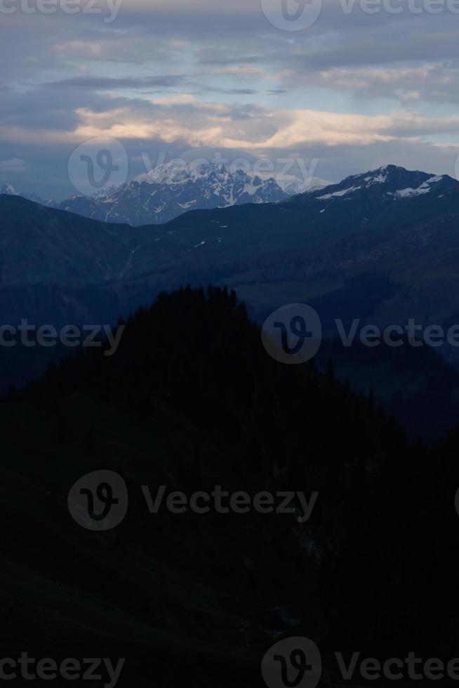 kumrat dalen vackert landskap bergsutsikt foto