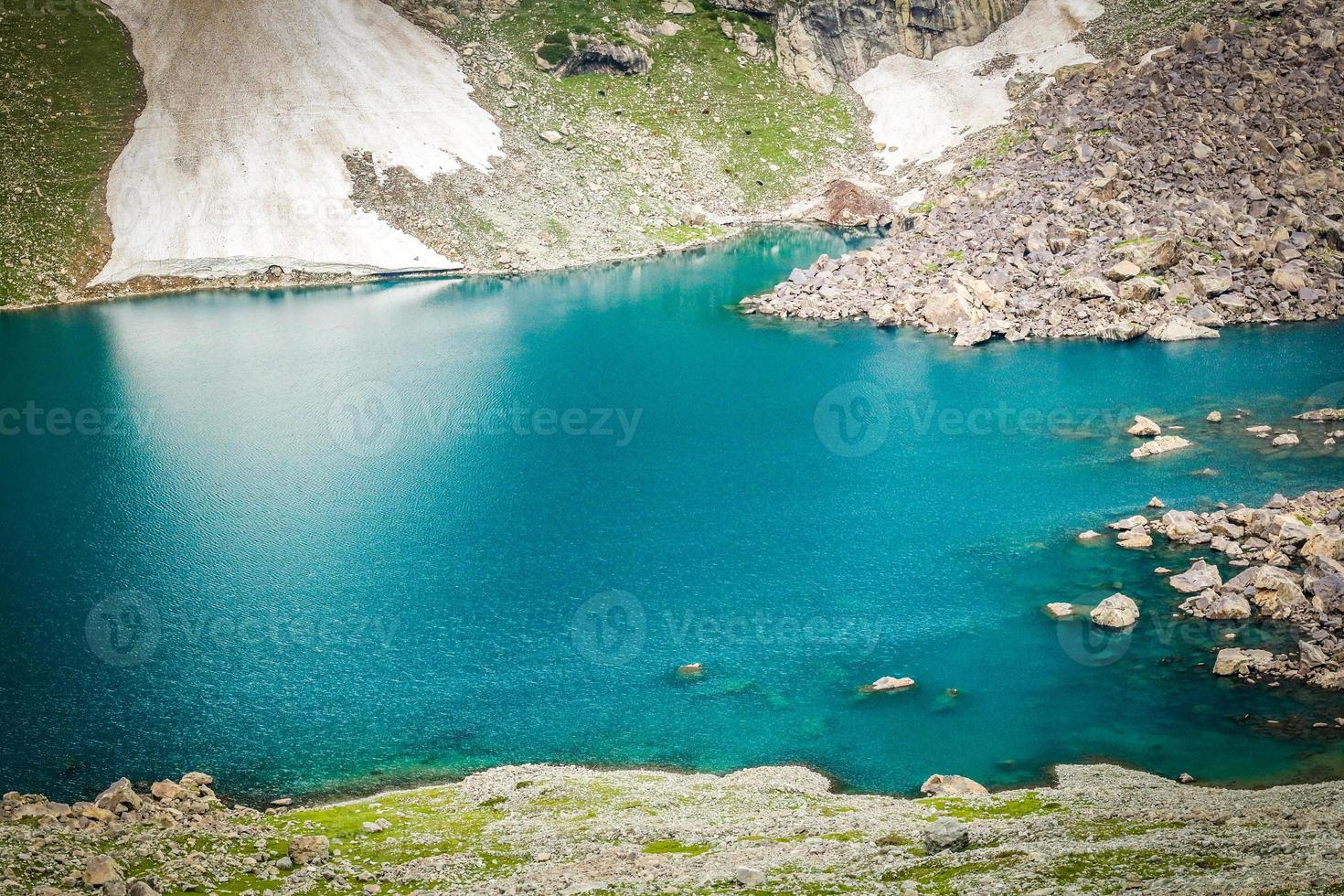 katora sjö kumrat dalen vackert landskap bergsutsikt foto