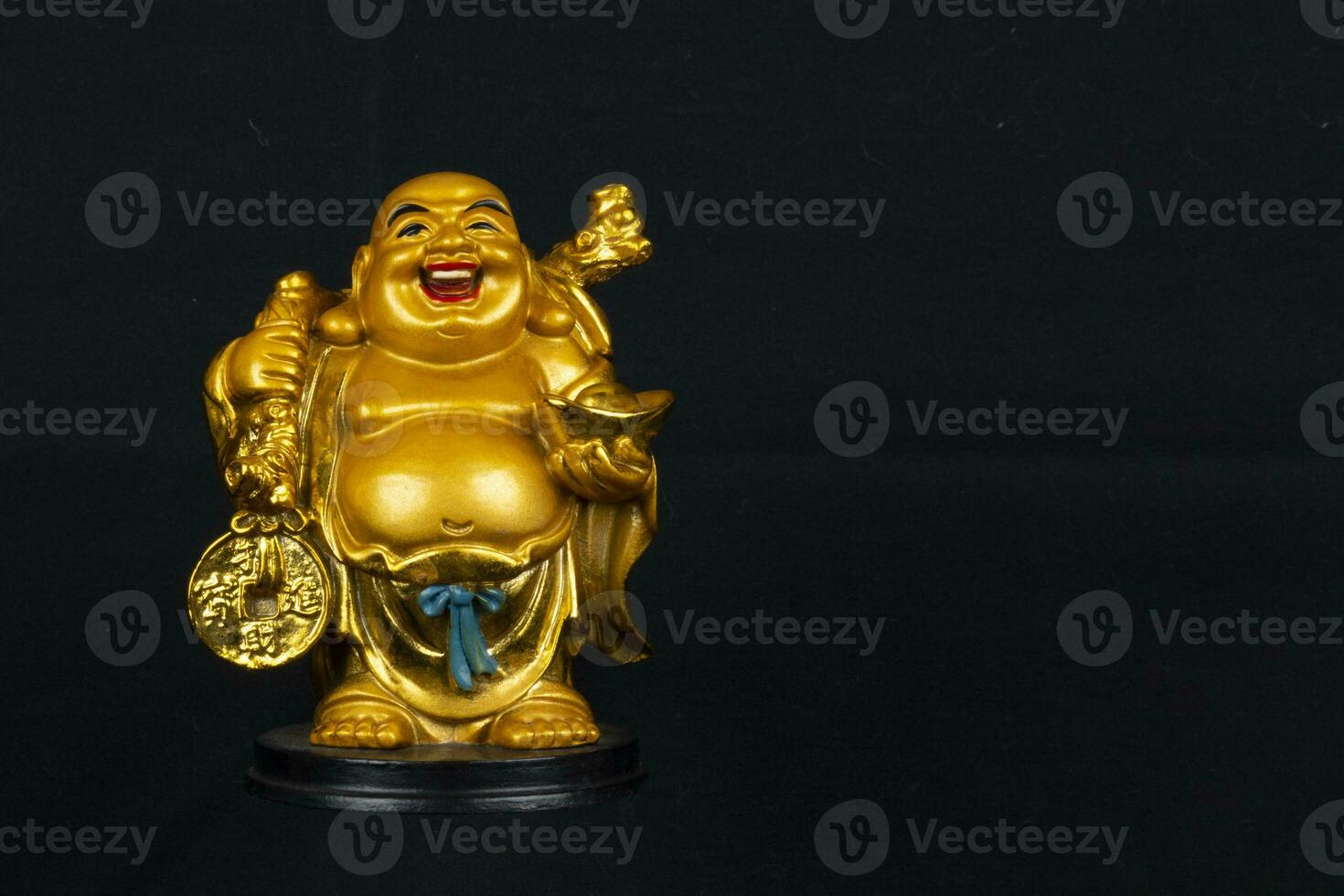 buddha staty, skrattande buddha staty för rikedom foto