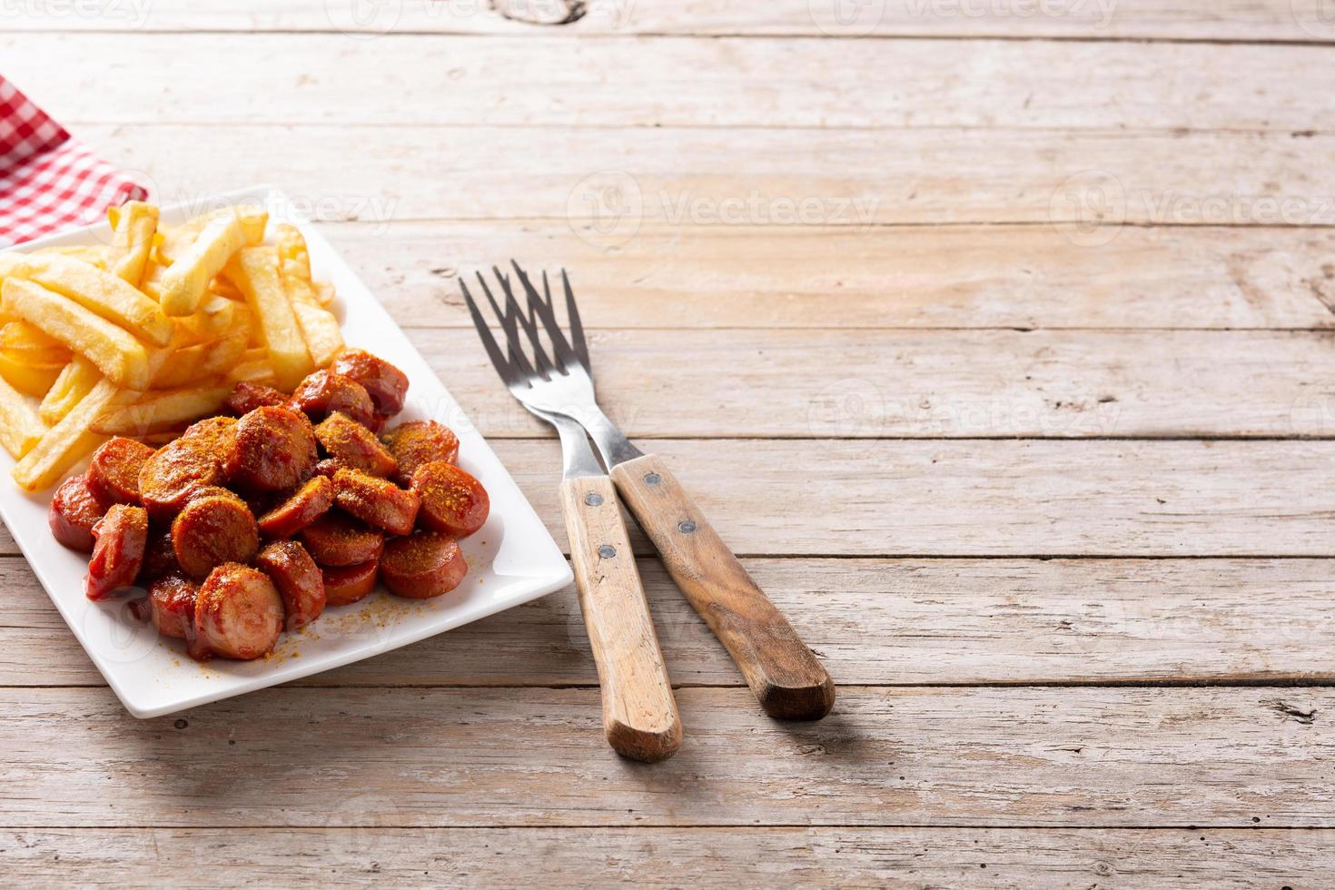 traditionell tysk currywurst foto