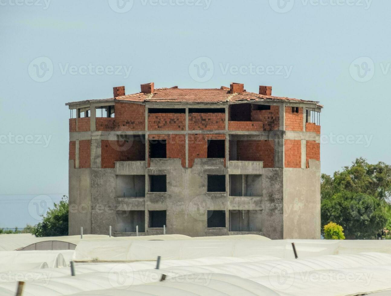 konstruktion av hög stiga bostads- byggnader. foto