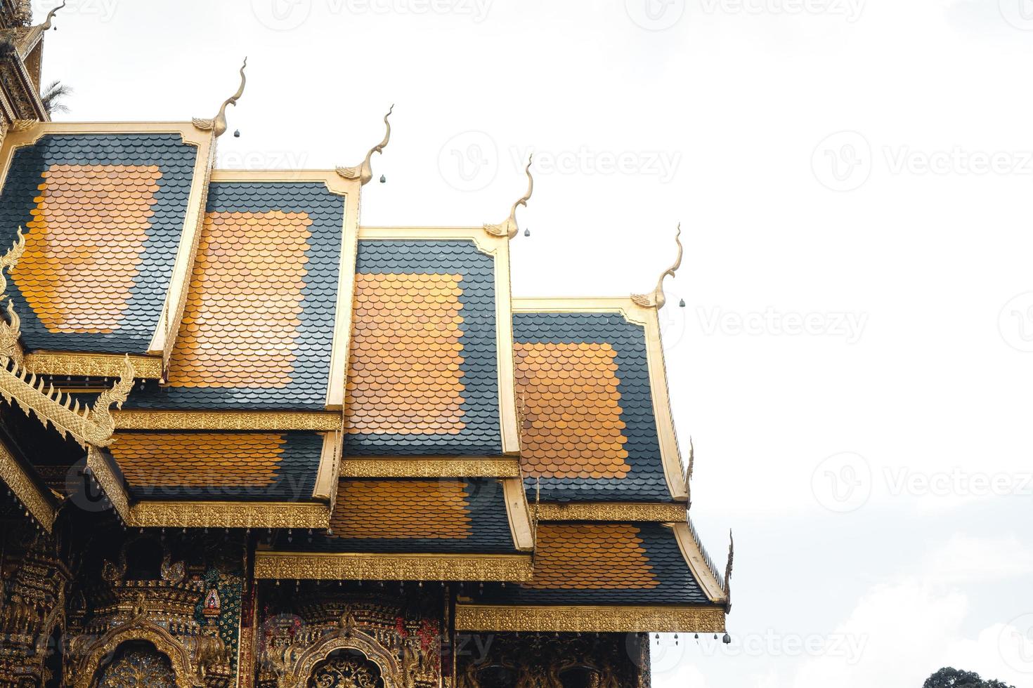 wat phra buddhabat si roi, gyllene tempel i Chiang Mai, Thailand foto