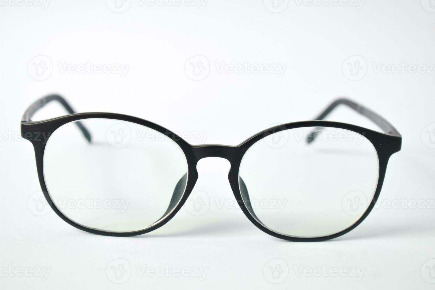 svart ram glasögon unisex- isolerat på vit bakgrund foto